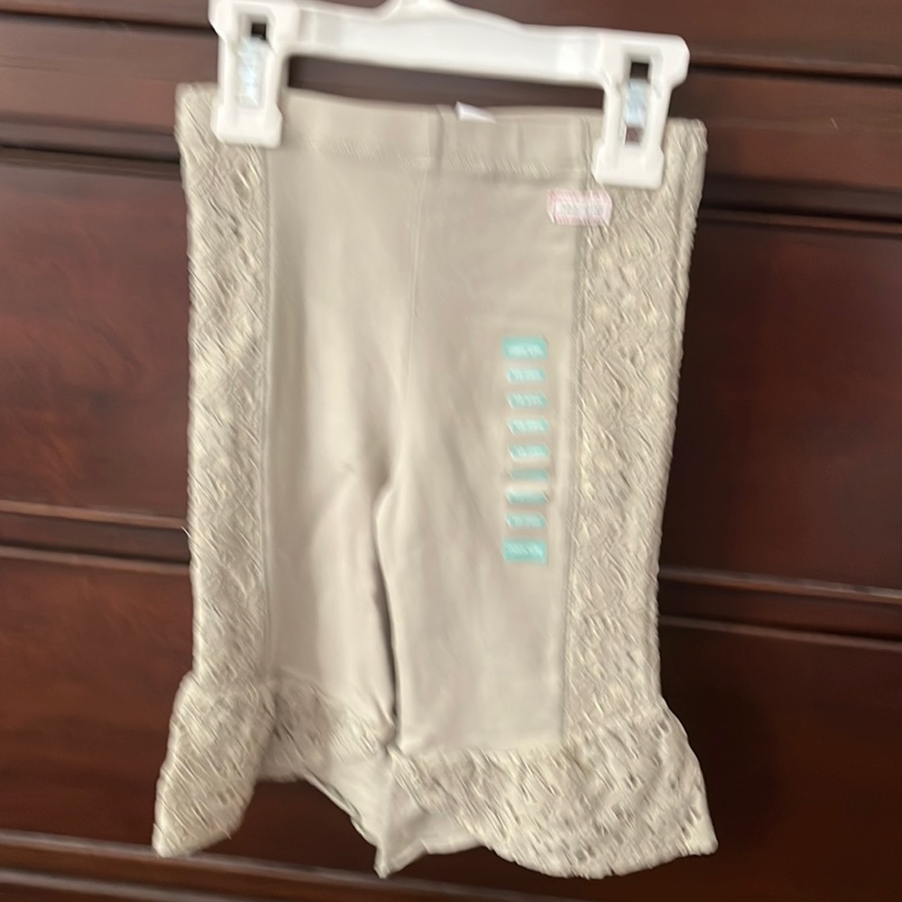 Adorable and functional! Green pants